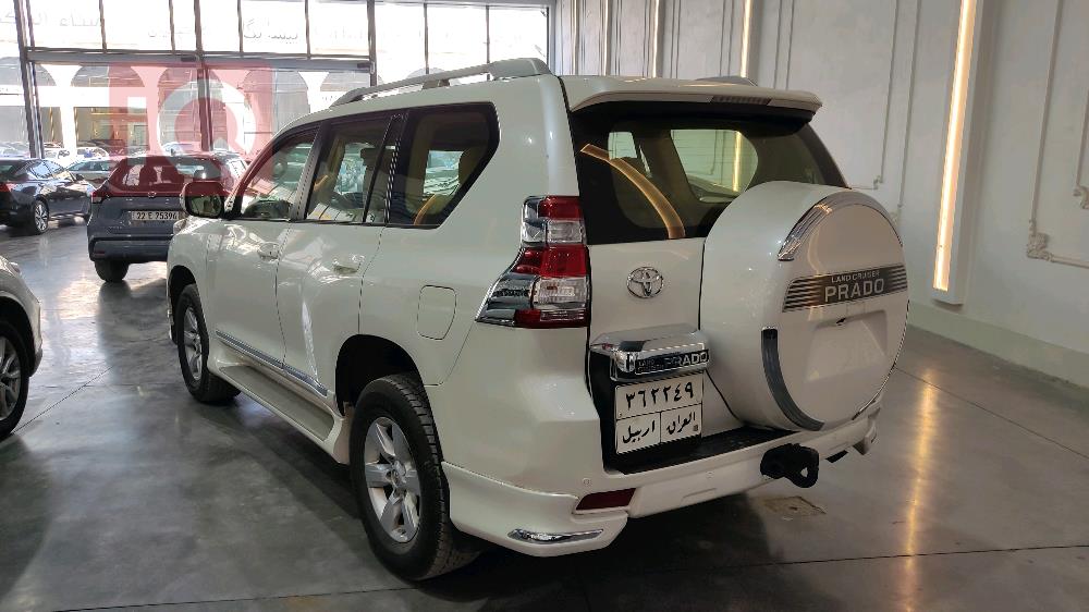 تويوتا لاندكروزر برادو